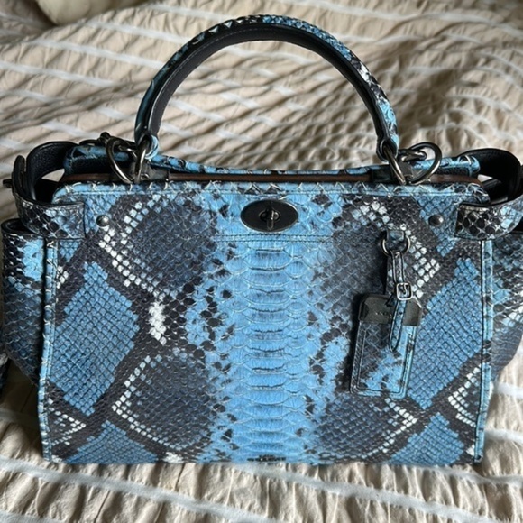 Coach Gramercy Blue Python Bag - Picture 6 of 12